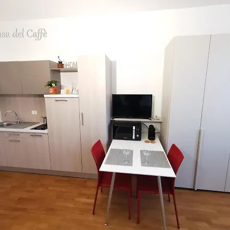 Casa Del Caffe Апартаменты *